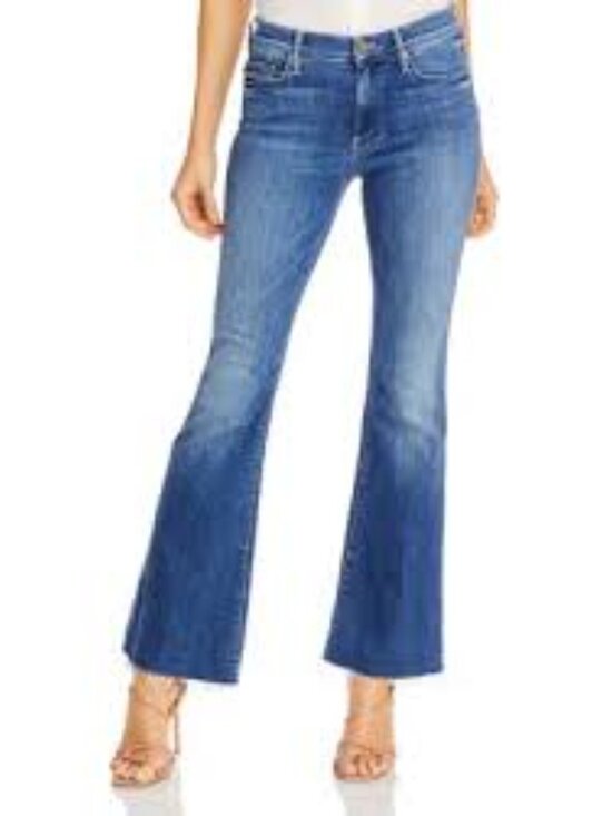 MOTHER Denim - Mother The Weekender Fray Mid Rise Flare Jeans in A Groovy Kind of Love Size 28
